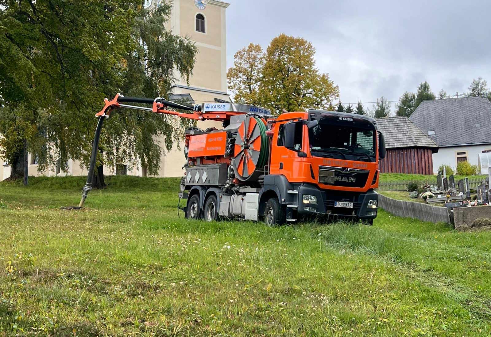 LKW von Kanalservice Dietrich