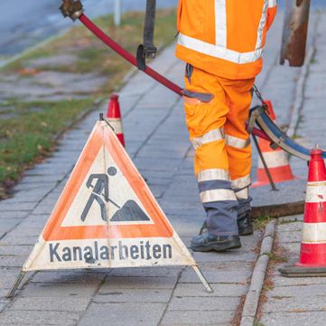 Schild Kanalarbeiten